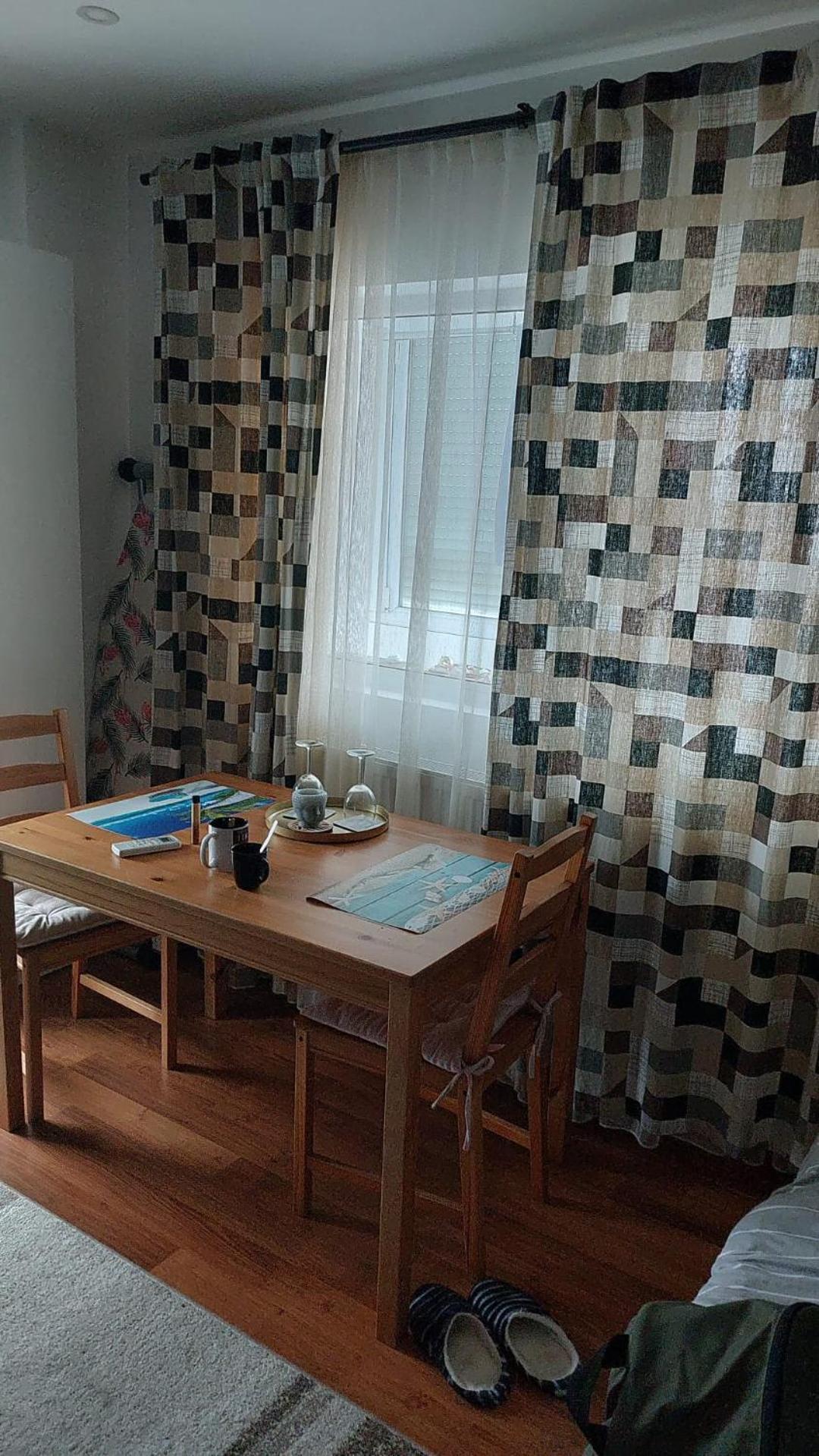 Garsoniera Relax Drumul Taberei 布加勒斯特 外观 照片